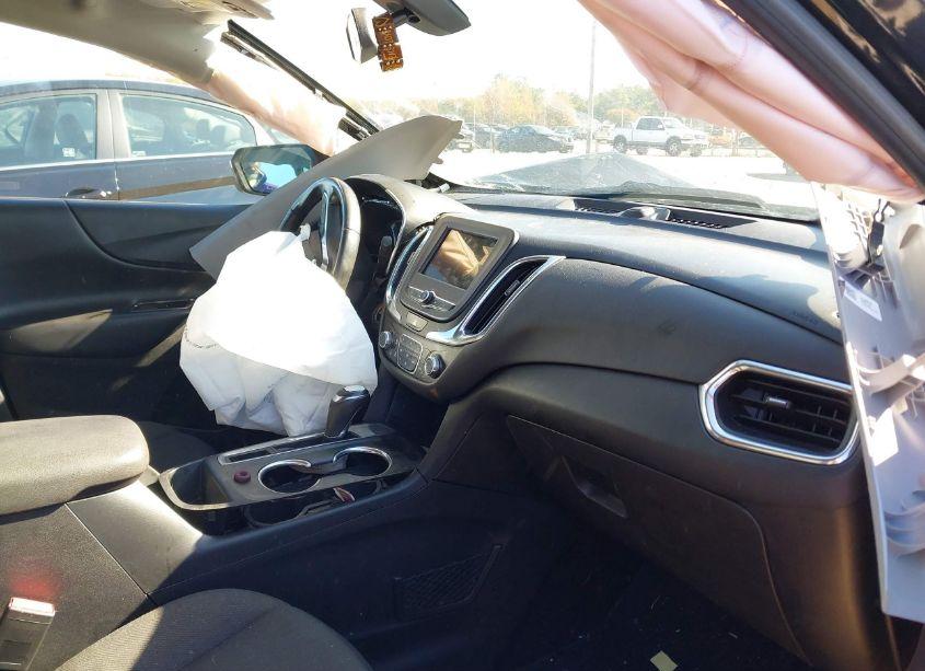 Photo 5 of 2019 Chevrolet Equinox LT (VIN 3GNAXKEV6KL113707)