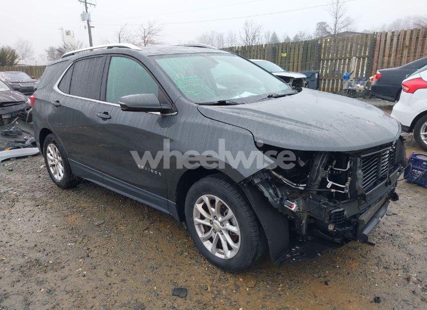 2019 Chevrolet Equinox LT (VIN 3GNAXKEV6KS505401) main photo
