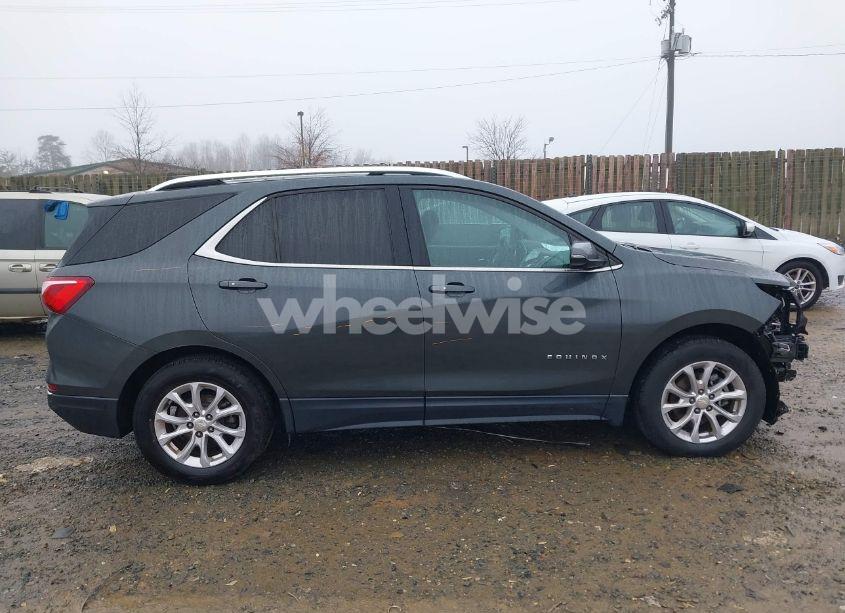 Photo 14 of 2019 Chevrolet Equinox LT (VIN 3GNAXKEV6KS505401)