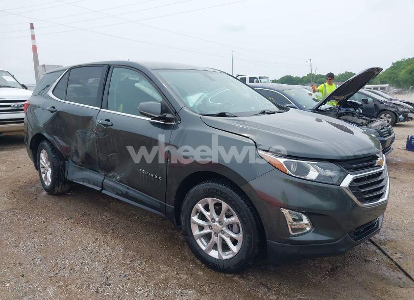 2019 Chevrolet Equinox LT (VIN 3GNAXKEV6KS574718) main photo