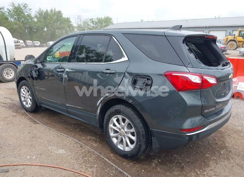 Photo 3 of 2019 Chevrolet Equinox LT (VIN 3GNAXKEV6KS574718)