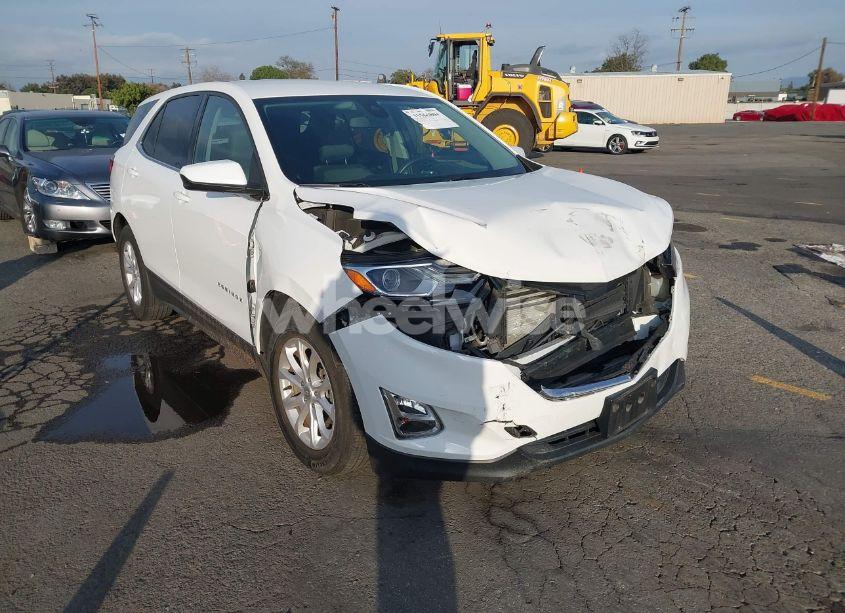 2020 Chevrolet Equinox FWD LT 1.5L TURBO (VIN 3GNAXKEV6LL215431) main photo