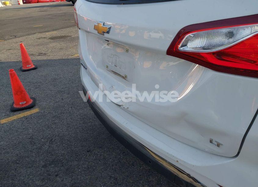 Photo 18 of 2020 Chevrolet Equinox FWD LT 1.5L TURBO (VIN 3GNAXKEV6LL215431)