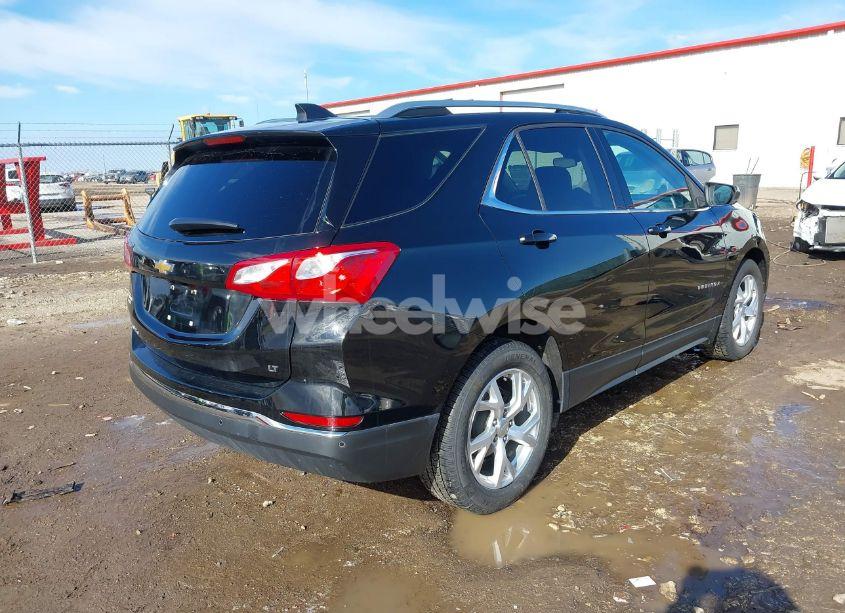 Photo 4 of 2020 Chevrolet Equinox FWD LT 1.5L TURBO (VIN 3GNAXKEV6LL216059)