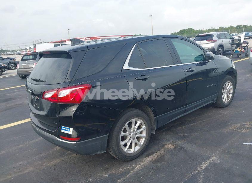 Photo 4 of 2020 Chevrolet Equinox FWD LT 1.5L TURBO (VIN 3GNAXKEV6LL280067)