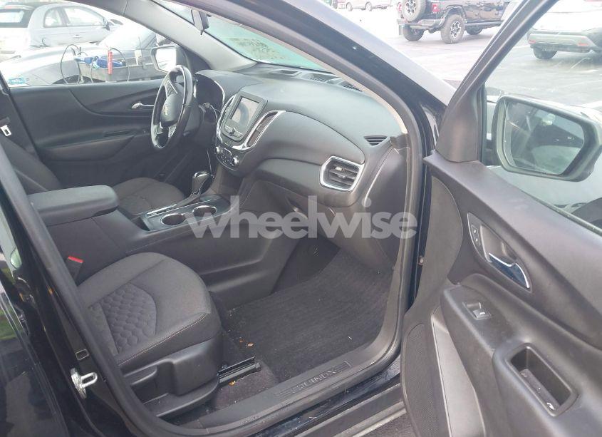 Photo 5 of 2020 Chevrolet Equinox FWD LT 1.5L TURBO (VIN 3GNAXKEV6LL280067)