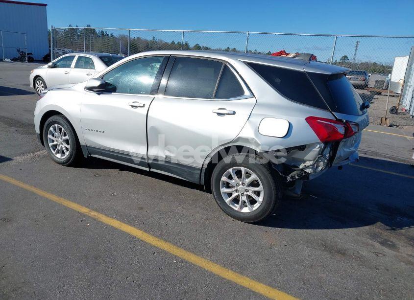 Photo 3 of 2020 Chevrolet Equinox FWD LT 1.5L TURBO (VIN 3GNAXKEV6LS681480)