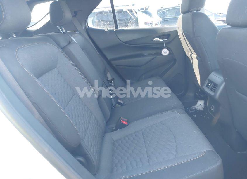 Photo 8 of 2021 Chevrolet Equinox FWD LT (VIN 3GNAXKEV6ML356601)