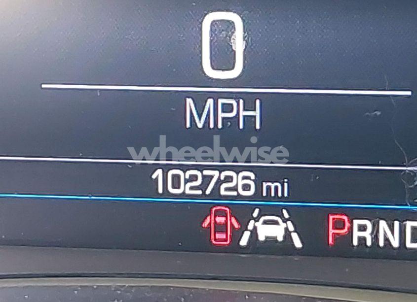 Photo 15 of 2021 Chevrolet Equinox FWD LT (VIN 3GNAXKEV6MS103137)