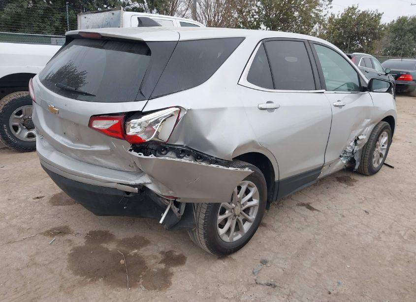 Photo 4 of 2021 Chevrolet Equinox FWD LT (VIN 3GNAXKEV6MS144593)