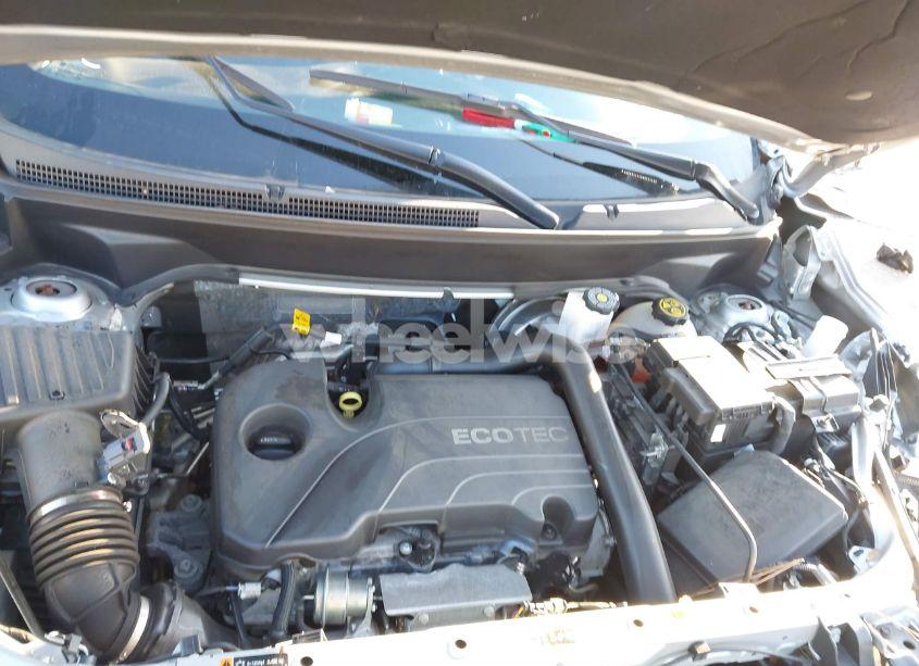 Photo 10 of 2022 Chevrolet Equinox FWD LT (VIN 3GNAXKEV6NL110780)