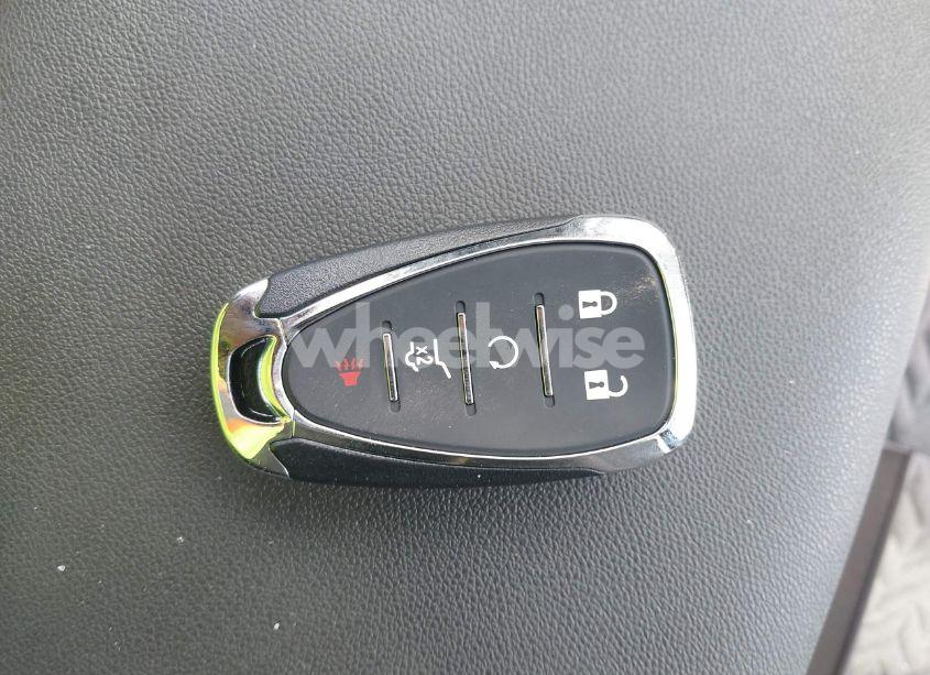 Photo 11 of 2022 Chevrolet Equinox FWD LT (VIN 3GNAXKEV6NL198035)