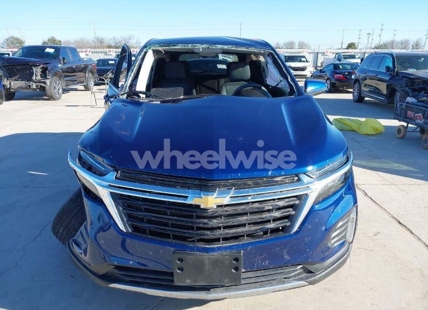 Photo 13 of 2022 Chevrolet Equinox FWD LT (VIN 3GNAXKEV6NL198035)