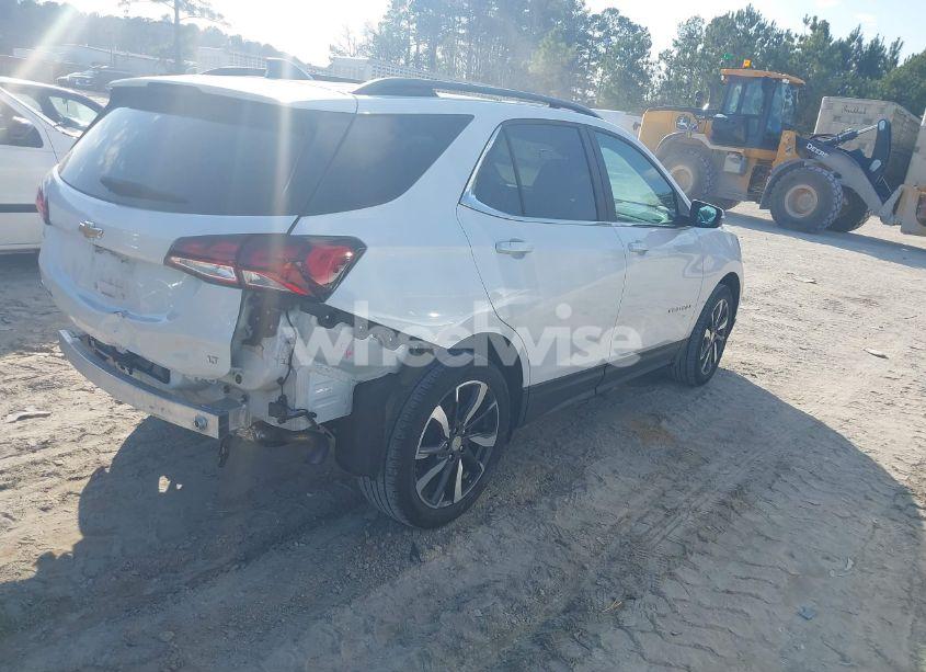 Photo 4 of 2022 Chevrolet Equinox FWD LT (VIN 3GNAXKEV6NL224083)