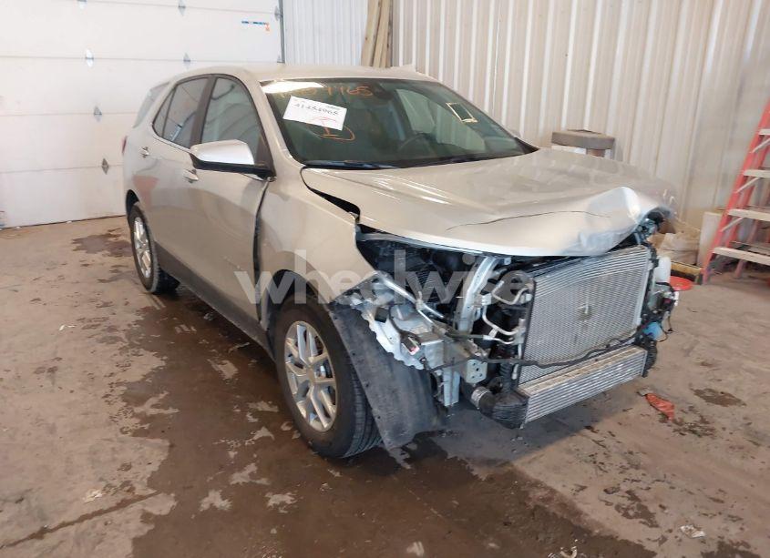 2022 Chevrolet Equinox FWD LT (VIN 3GNAXKEV6NL230966) main photo