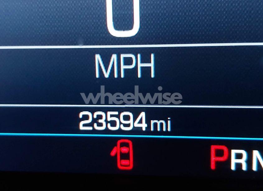 Photo 15 of 2022 Chevrolet Equinox FWD LT (VIN 3GNAXKEV6NL230966)