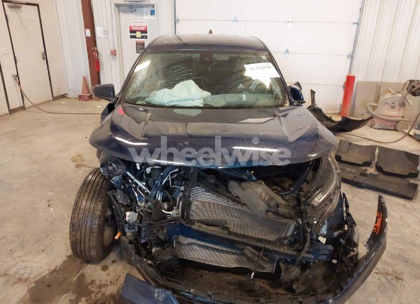 Photo 12 of 2022 Chevrolet Equinox FWD LT (VIN 3GNAXKEV6NL282839)