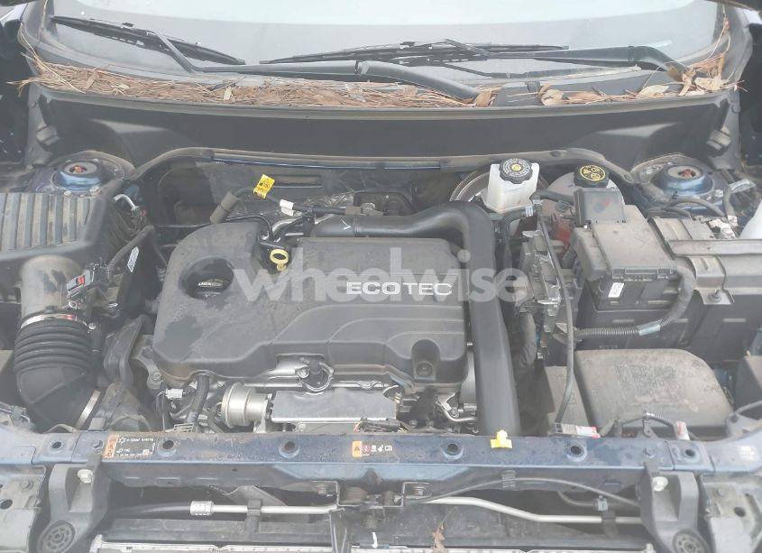 Photo 10 of 2022 Chevrolet Equinox FWD LT (VIN 3GNAXKEV6NL292383)