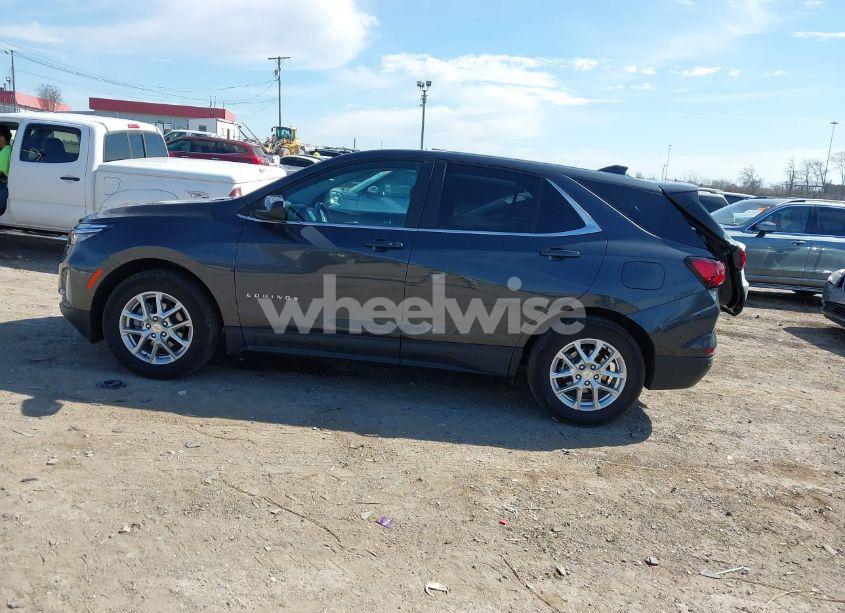 Photo 14 of 2022 Chevrolet Equinox FWD LT (VIN 3GNAXKEV6NS212912)