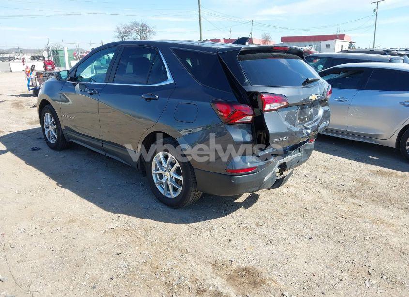 Photo 3 of 2022 Chevrolet Equinox FWD LT (VIN 3GNAXKEV6NS212912)