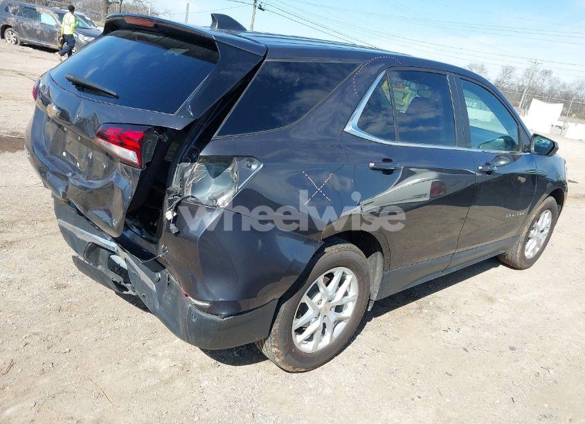Photo 4 of 2022 Chevrolet Equinox FWD LT (VIN 3GNAXKEV6NS212912)