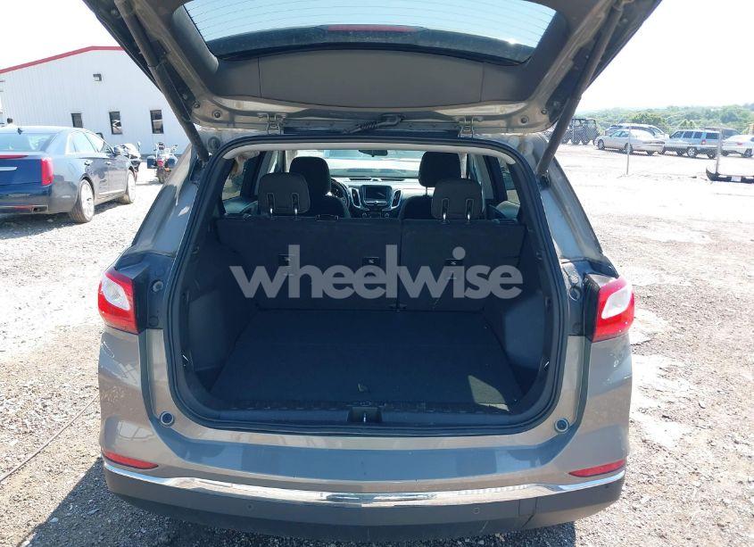Photo 17 of 2019 Chevrolet Equinox LT (VIN 3GNAXKEV7KS515788)