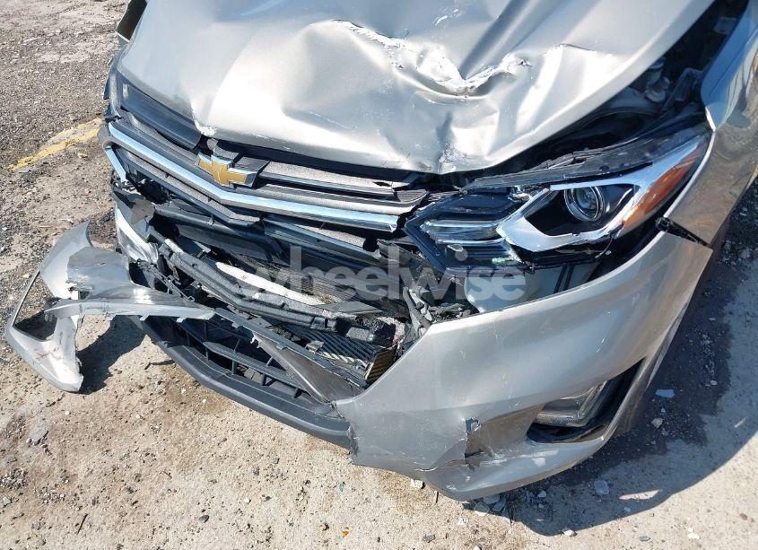 Photo 6 of 2019 Chevrolet Equinox LT (VIN 3GNAXKEV7KS515788)