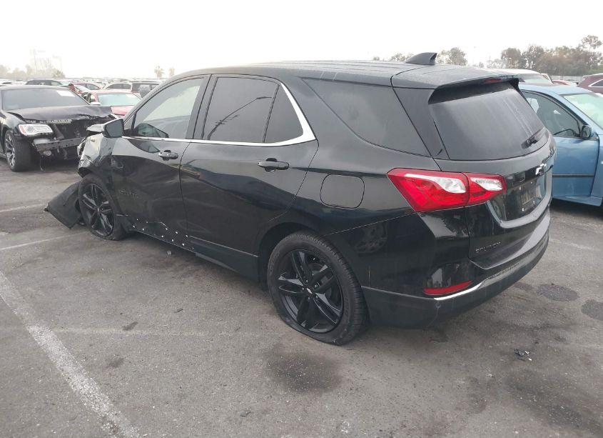 Photo 3 of 2020 Chevrolet Equinox FWD LT 1.5L TURBO (VIN 3GNAXKEV7LL113930)