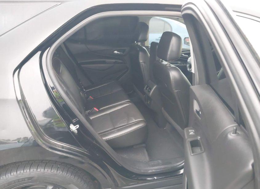 Photo 8 of 2020 Chevrolet Equinox FWD LT 1.5L TURBO (VIN 3GNAXKEV7LL113930)