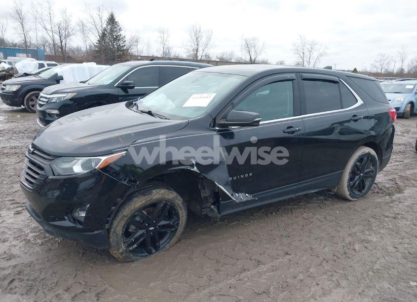 Photo 2 of 2020 Chevrolet Equinox FWD LT 1.5L TURBO (VIN 3GNAXKEV7LL167177)