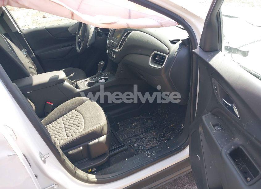 Photo 5 of 2020 Chevrolet Equinox FWD LT 1.5L TURBO (VIN 3GNAXKEV7LL262385)