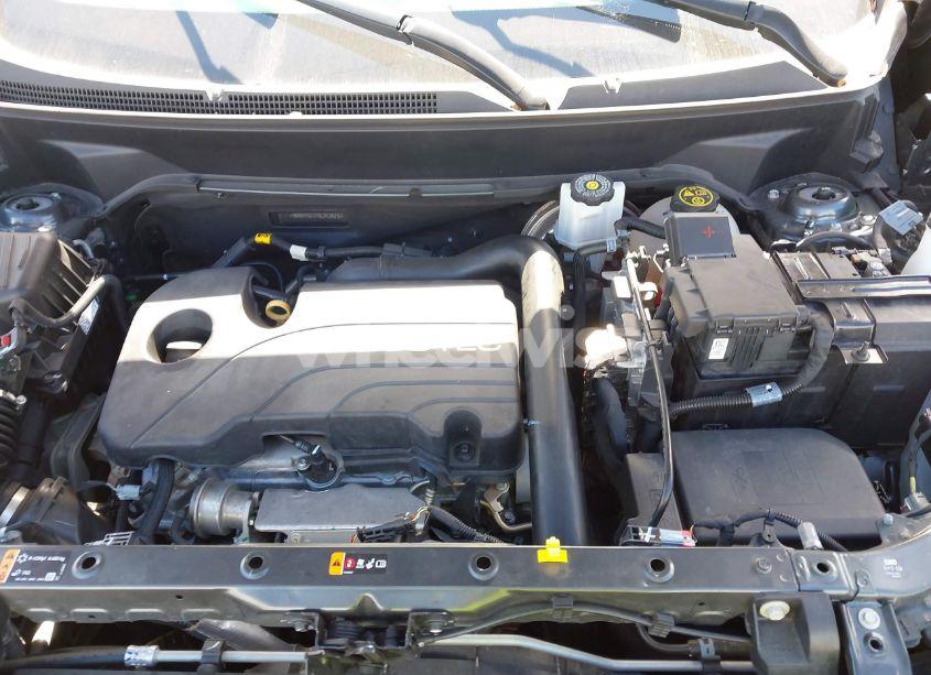 Photo 10 of 2021 Chevrolet Equinox FWD LT (VIN 3GNAXKEV7ML313675)