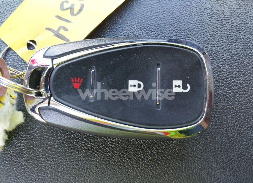 Photo 11 of 2021 Chevrolet Equinox FWD LT (VIN 3GNAXKEV7ML313675)