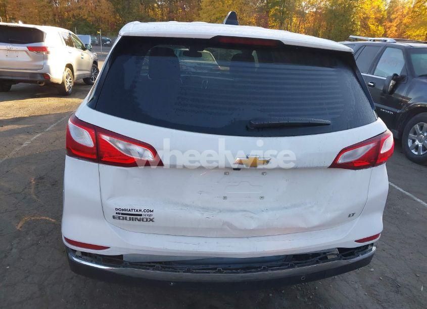 Photo 16 of 2021 Chevrolet Equinox FWD LT (VIN 3GNAXKEV7MS110257)