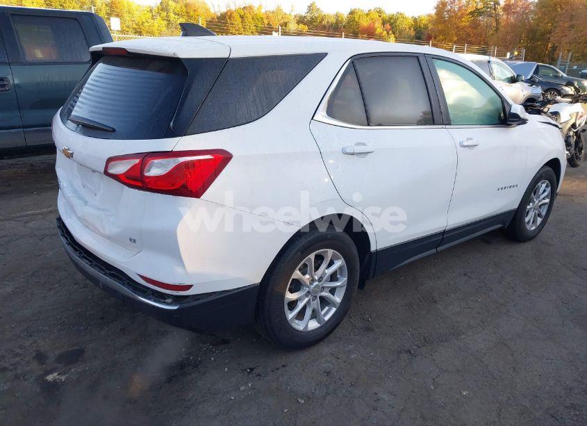 Photo 4 of 2021 Chevrolet Equinox FWD LT (VIN 3GNAXKEV7MS110257)