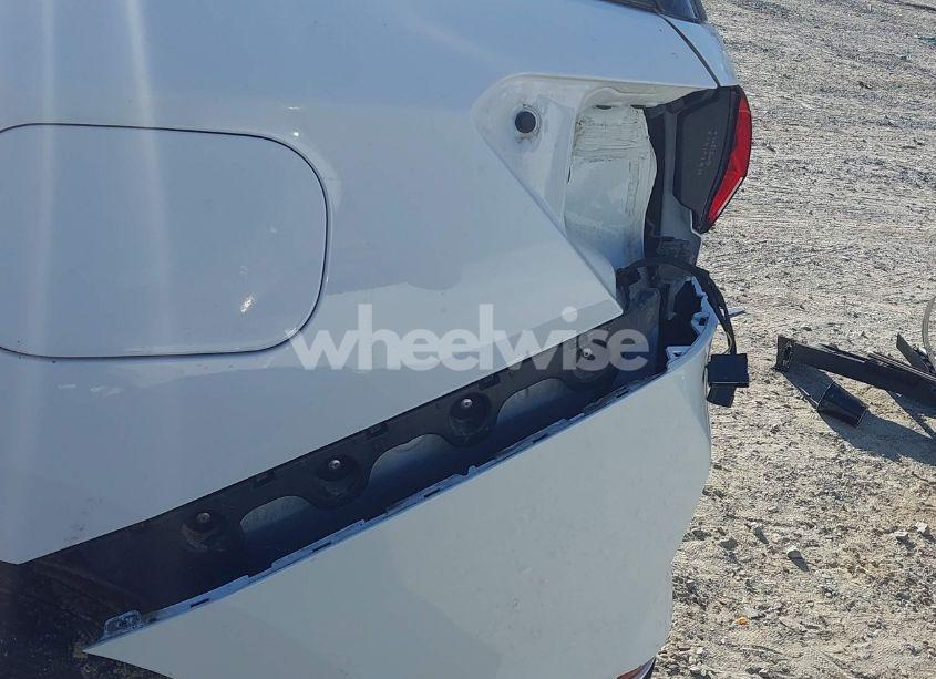 Photo 18 of 2022 Chevrolet Equinox FWD LT (VIN 3GNAXKEV7NL100419)