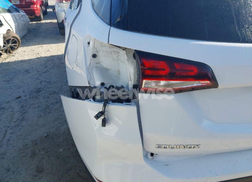 Photo 19 of 2022 Chevrolet Equinox FWD LT (VIN 3GNAXKEV7NL100419)