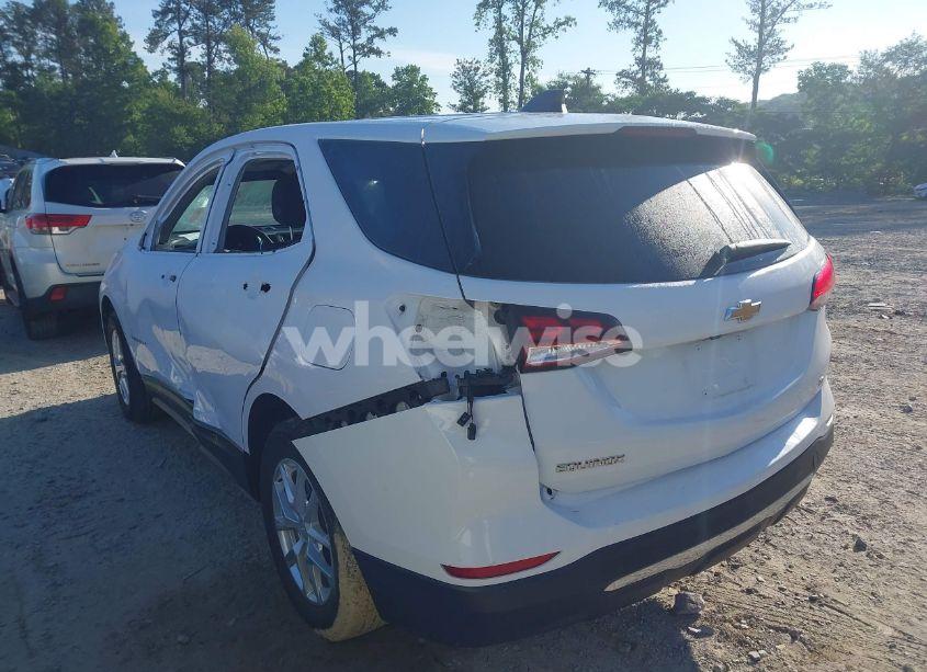 Photo 3 of 2022 Chevrolet Equinox FWD LT (VIN 3GNAXKEV7NL100419)