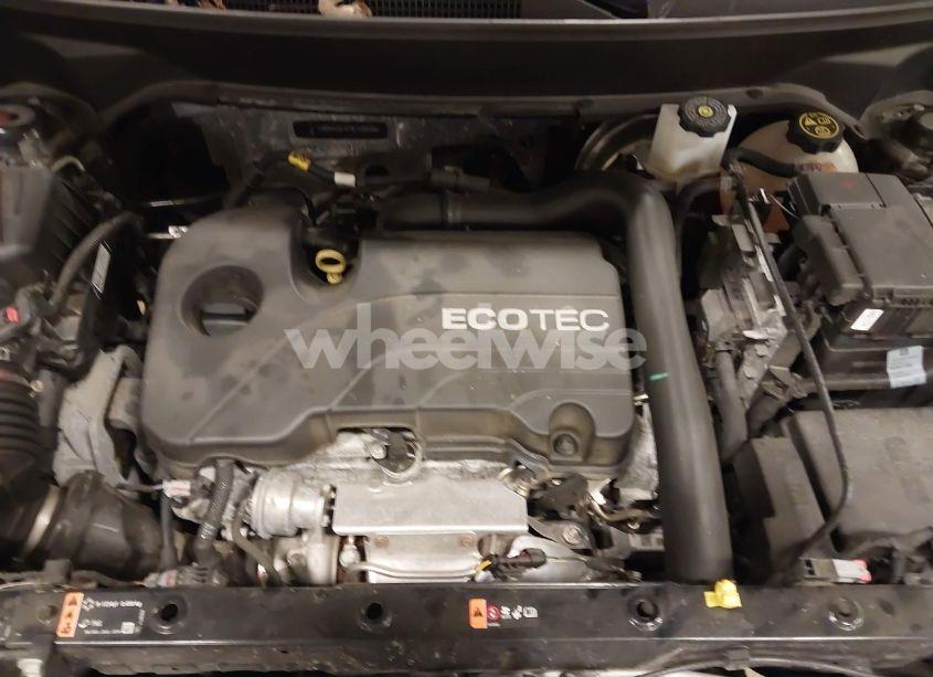 Photo 10 of 2022 Chevrolet Equinox FWD LT (VIN 3GNAXKEV7NL105538)