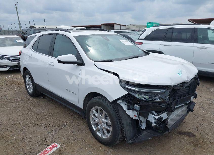 2022 Chevrolet Equinox FWD LT (VIN 3GNAXKEV7NL242902) main photo