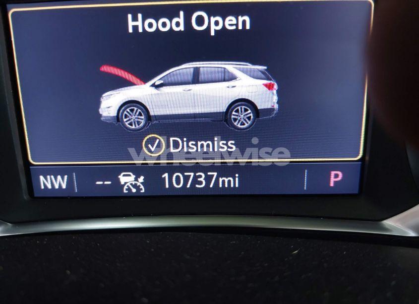 Photo 16 of 2022 Chevrolet Equinox FWD LT (VIN 3GNAXKEV7NL242902)