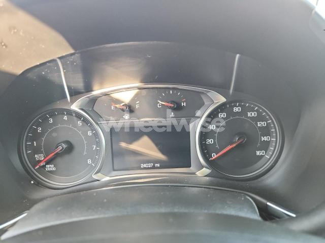 Photo 2 of 2022 CHEVROLET EQUINOX LT (VIN 3GNAXKEV7NL278718)