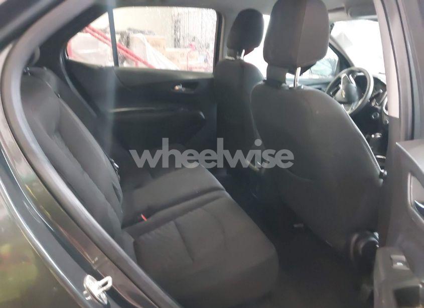 Photo 8 of 2019 Chevrolet Equinox LT (VIN 3GNAXKEV8KS563512)