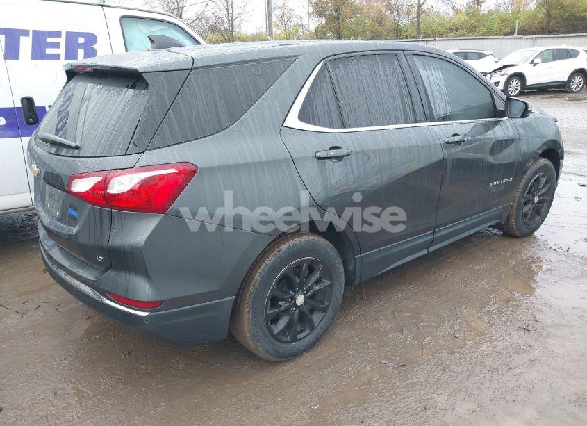 Photo 4 of 2019 Chevrolet Equinox LT (VIN 3GNAXKEV8KS568483)