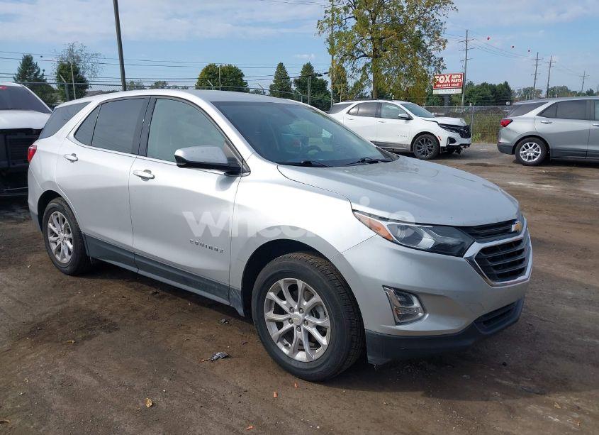 2019 Chevrolet Equinox LT (VIN 3GNAXKEV8KS572808) main photo