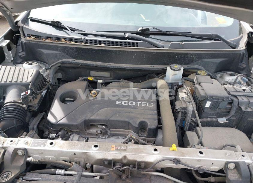 Photo 10 of 2019 Chevrolet Equinox LT (VIN 3GNAXKEV8KS572808)