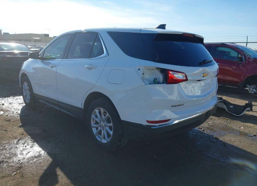 Photo 3 of 2019 Chevrolet Equinox LT (VIN 3GNAXKEV8KS638094)