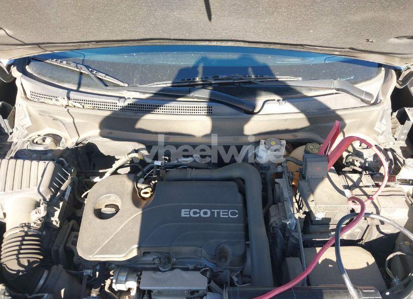 Photo 10 of 2020 Chevrolet Equinox FWD LT 1.5L TURBO (VIN 3GNAXKEV8LL136567)