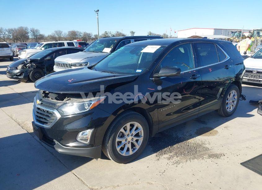 Photo 2 of 2020 Chevrolet Equinox FWD LT 1.5L TURBO (VIN 3GNAXKEV8LL136567)
