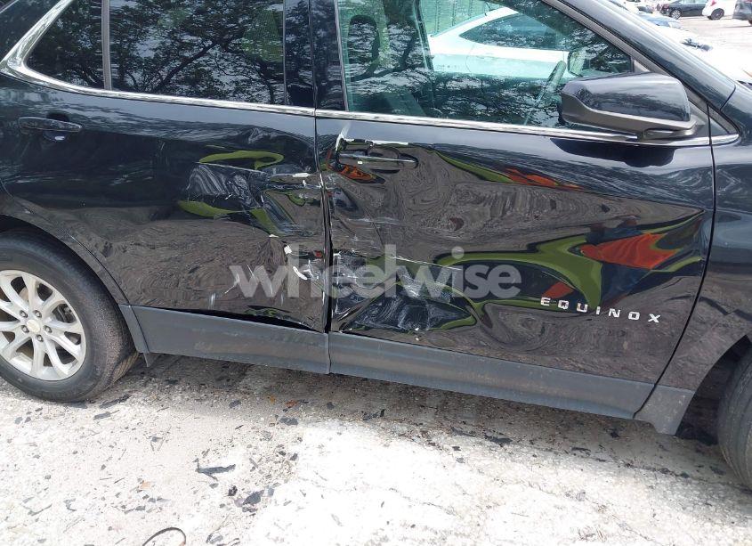 Photo 6 of 2020 Chevrolet Equinox FWD LT 1.5L TURBO (VIN 3GNAXKEV8LL289983)